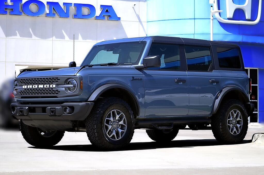 2025 FORD Bronco