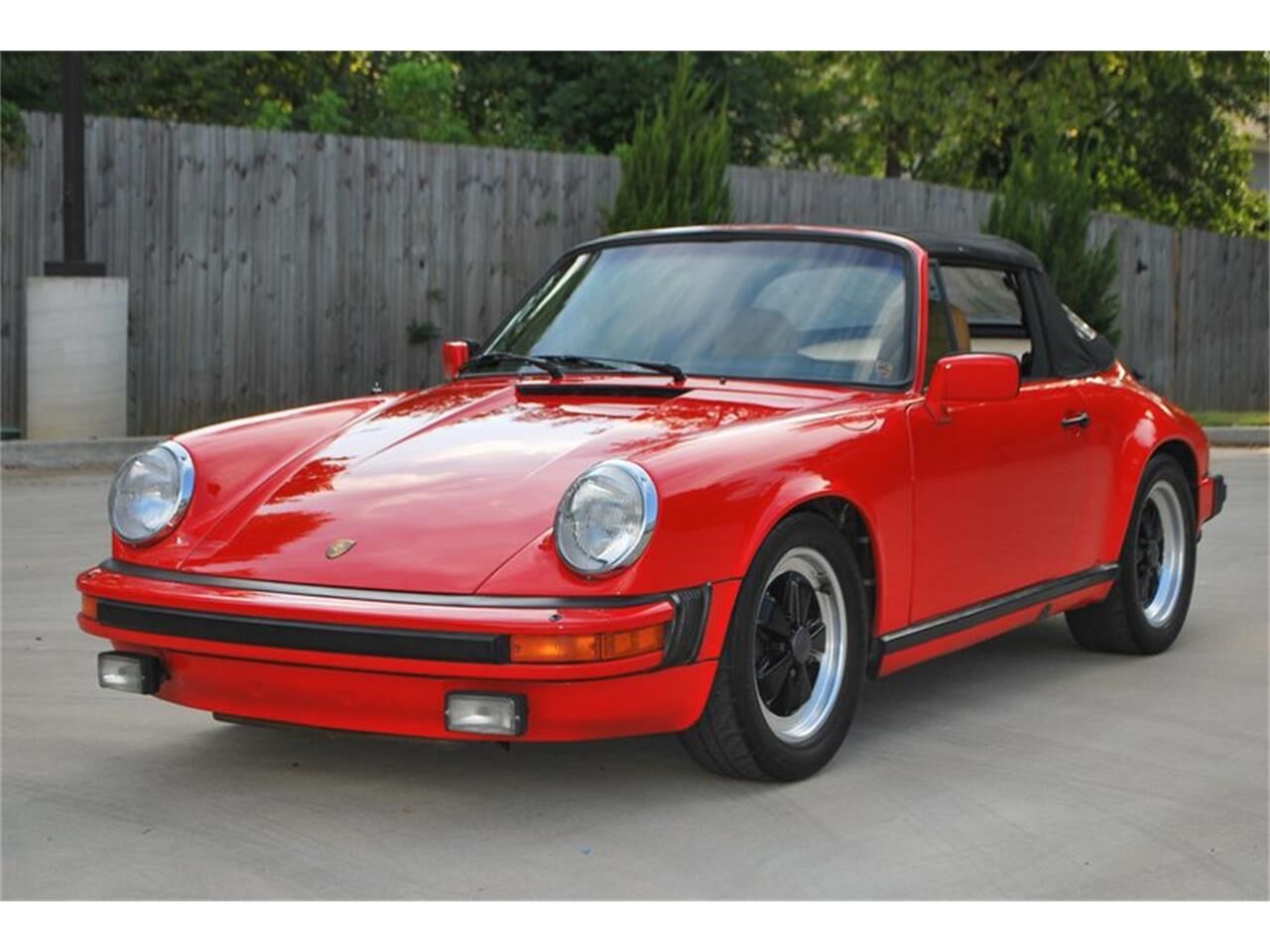 1983 PORSCHE 911