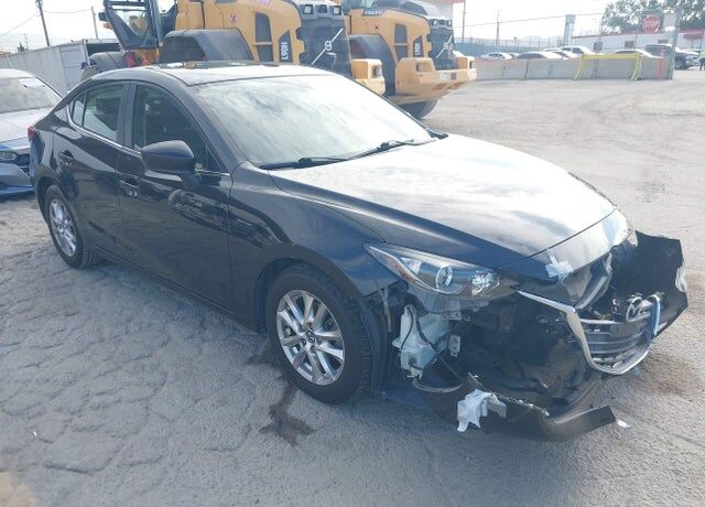 2015 MAZDA Mazda3