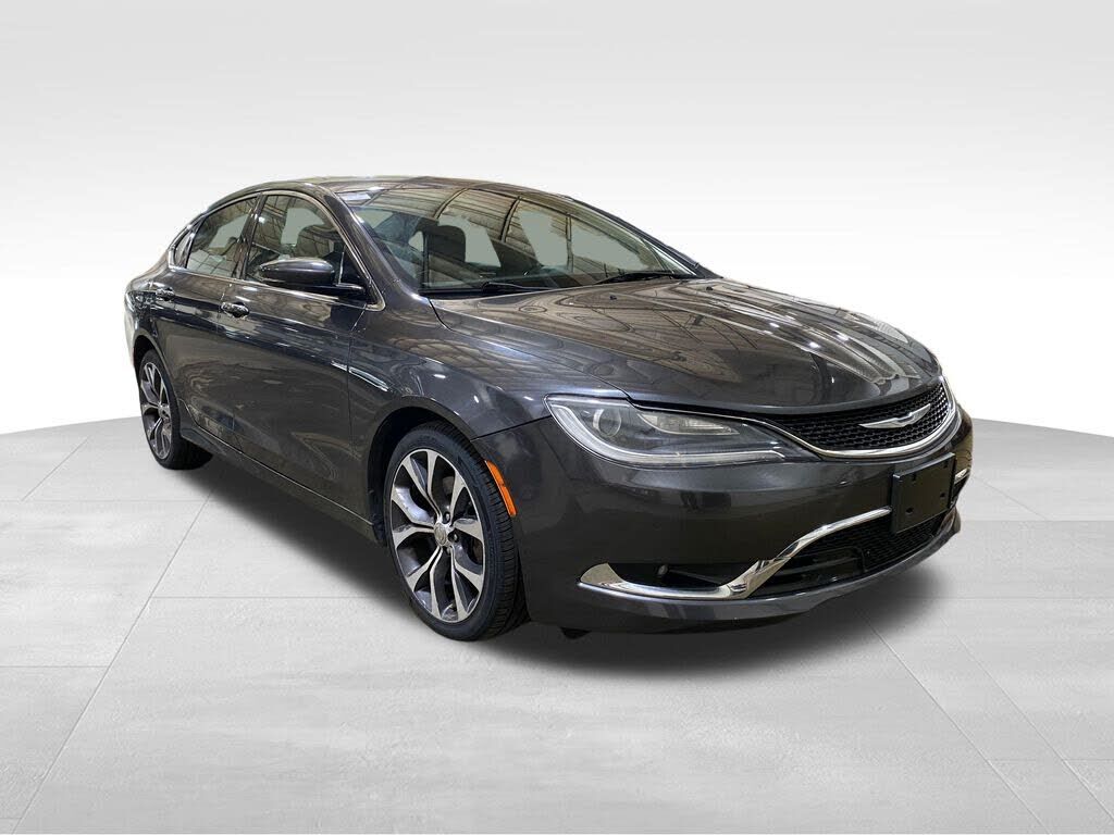 2016 CHRYSLER 200