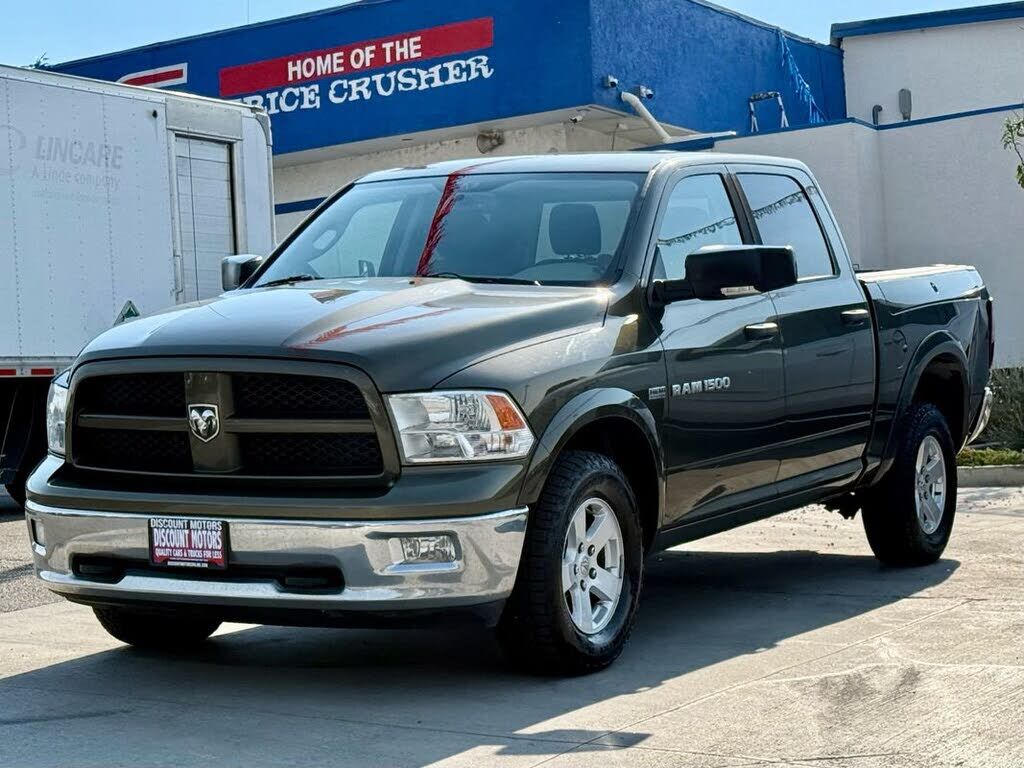 2012 DODGE Ram