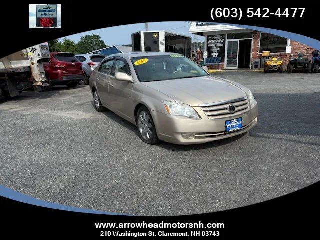 2005 TOYOTA Avalon