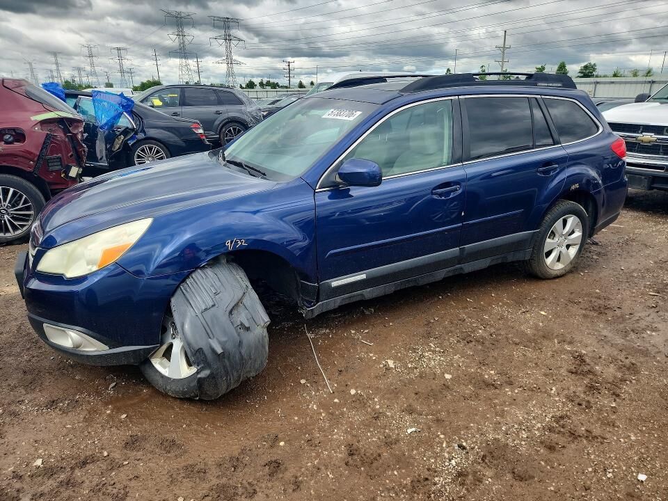 2011 SUBARU Outback
