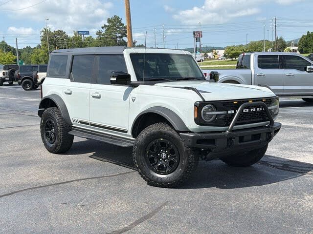2021 FORD Bronco
