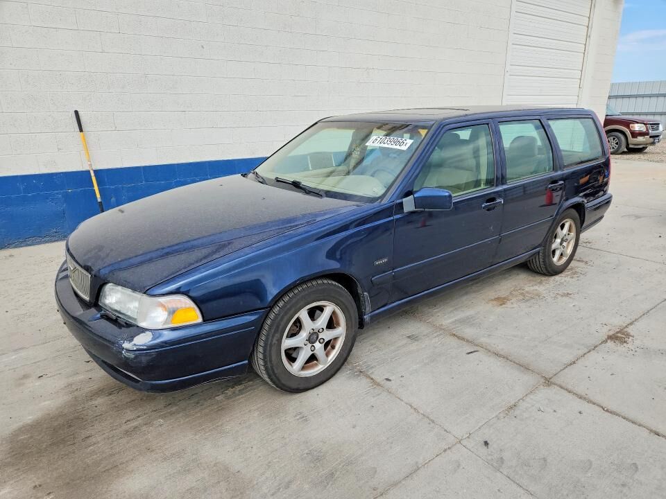 1998 VOLVO V70