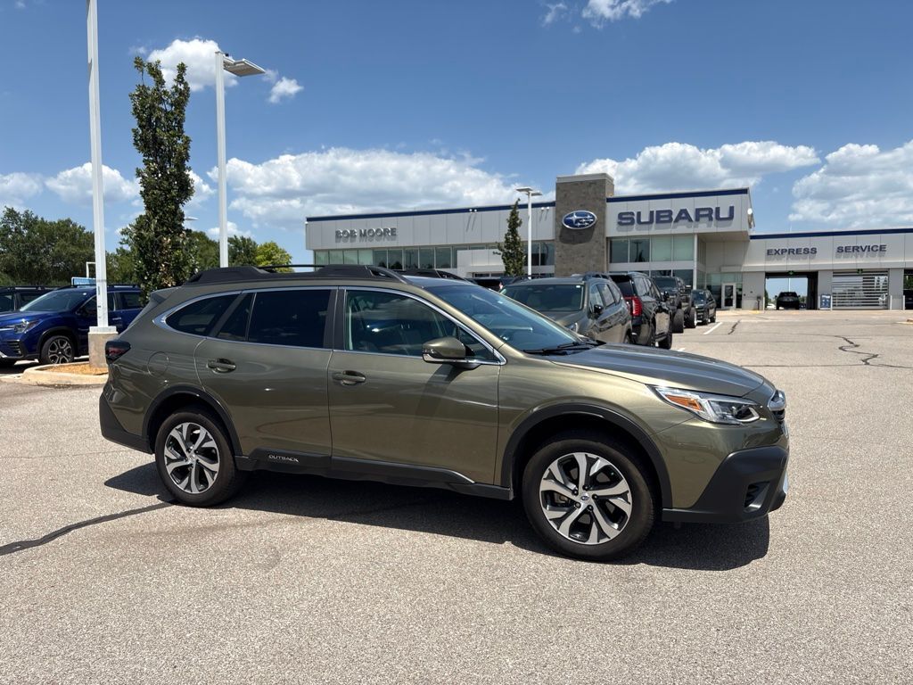 2022 SUBARU Outback