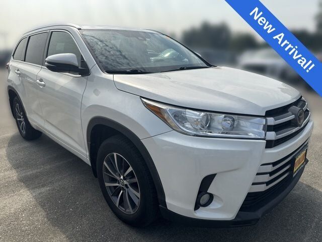 2018 TOYOTA Highlander