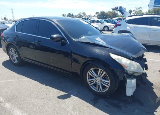 2011 INFINITI G37