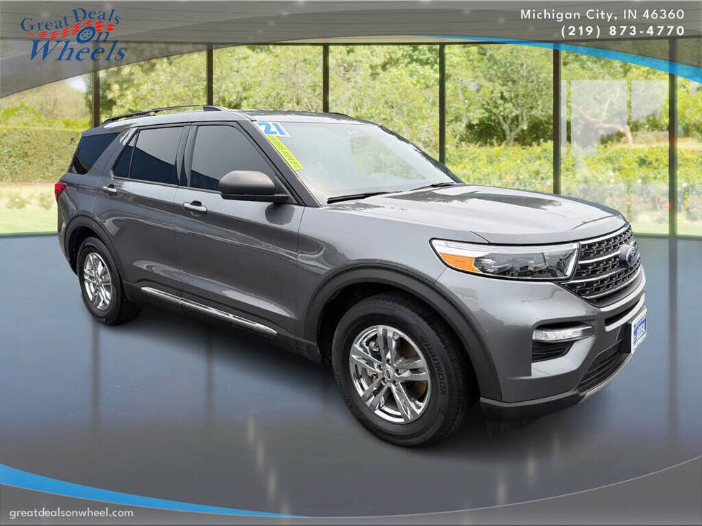 2021 FORD Explorer
