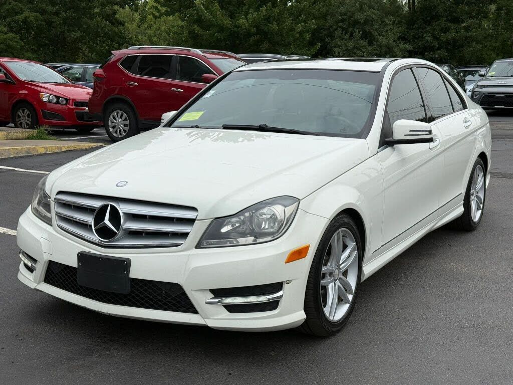 2012 MERCEDES-BENZ C-Class