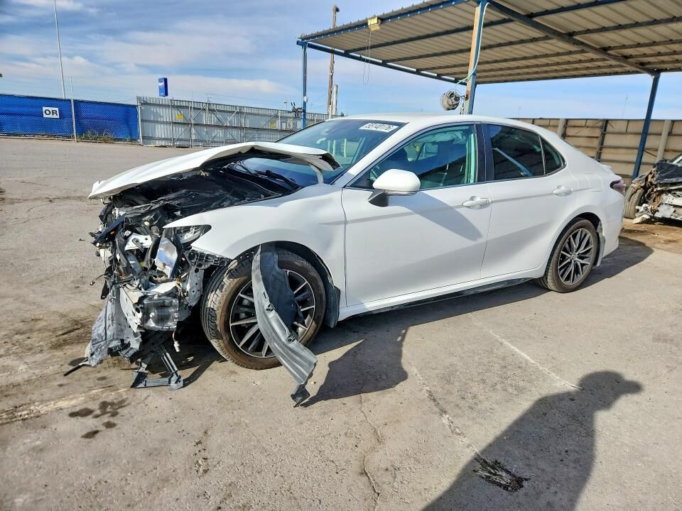 2022 TOYOTA Camry