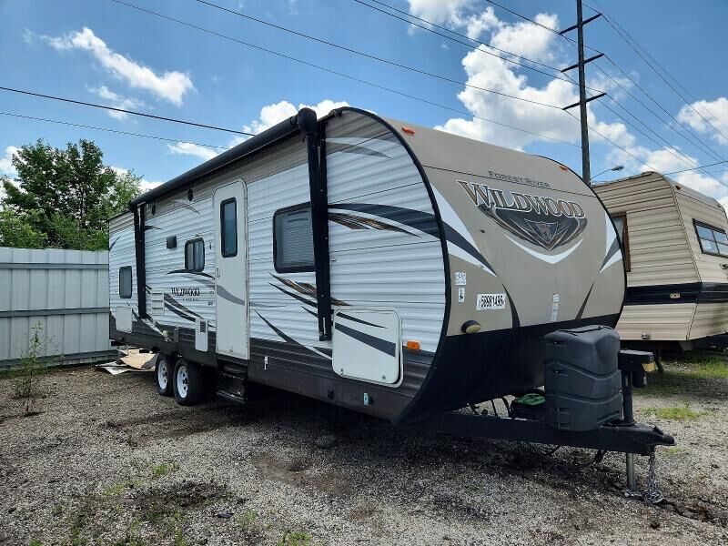 2017 FOREST RIVER Wildwood towables