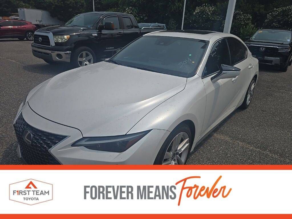 2024 LEXUS IS