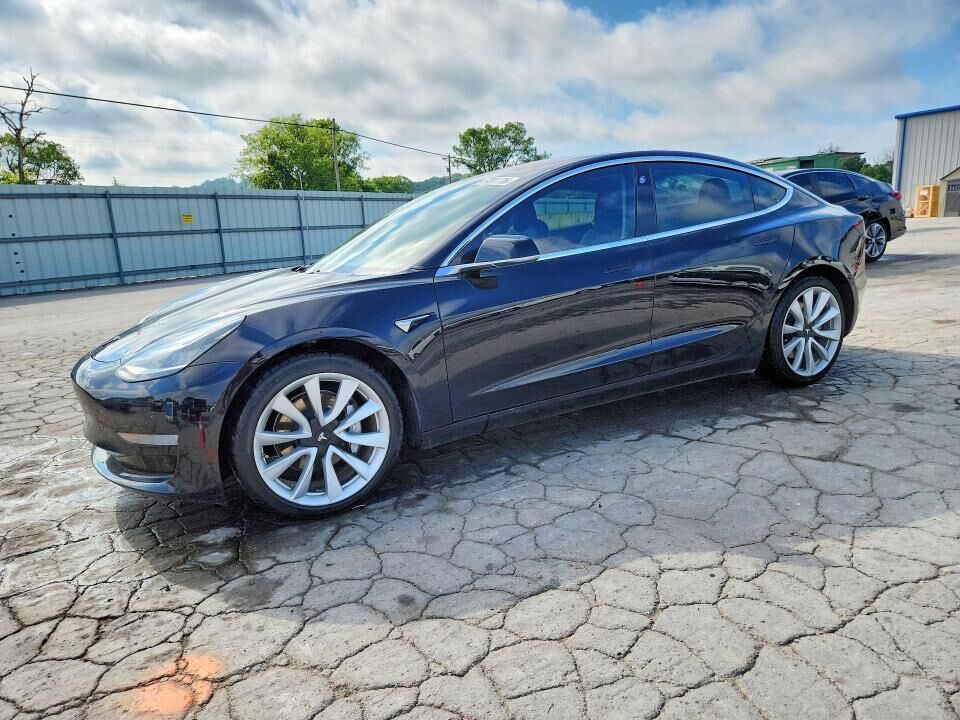 2019 TESLA Model 3