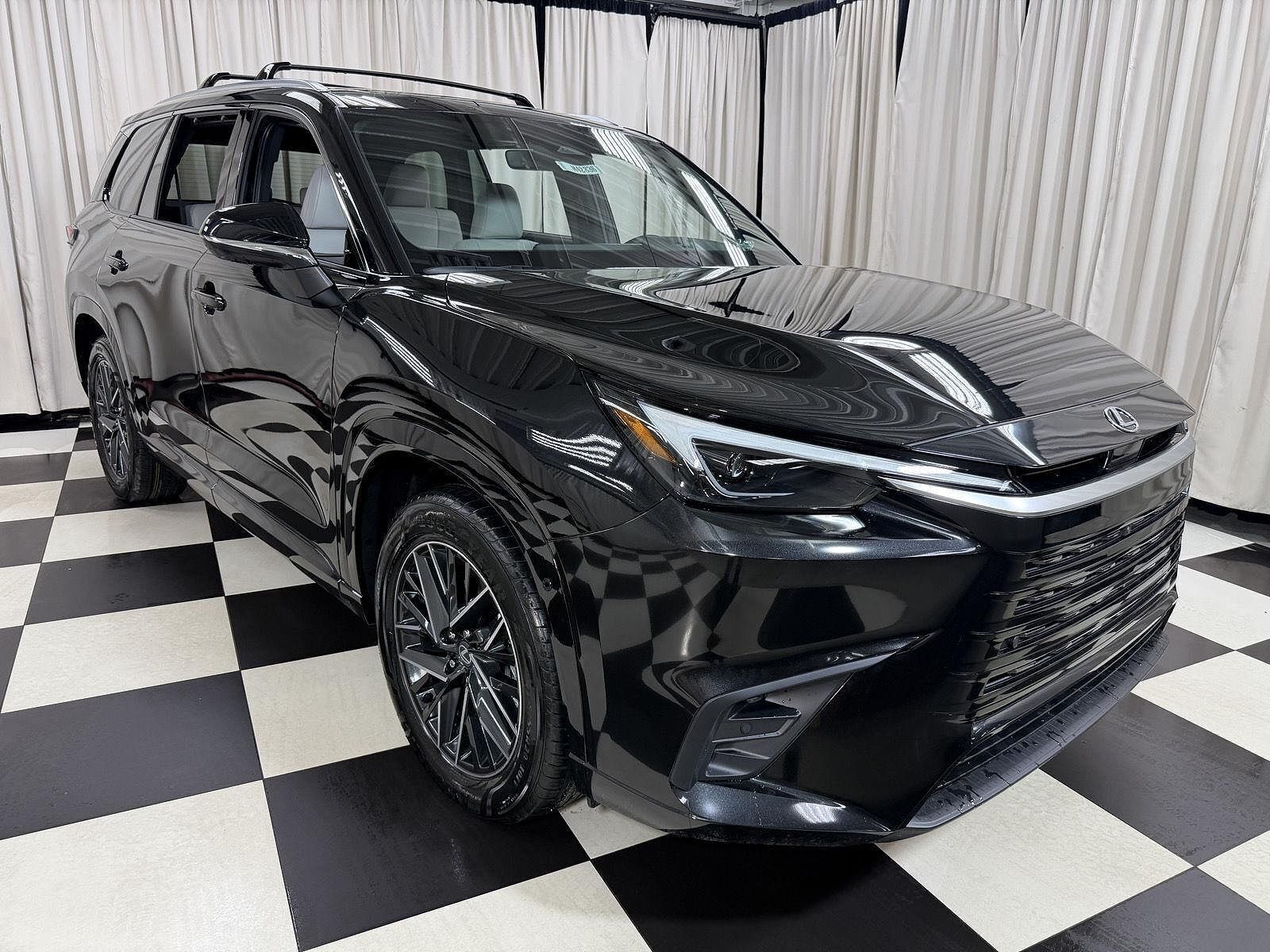 2026 LEXUS TX