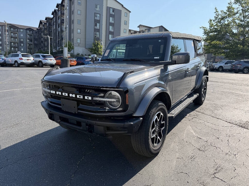 2021 FORD Bronco