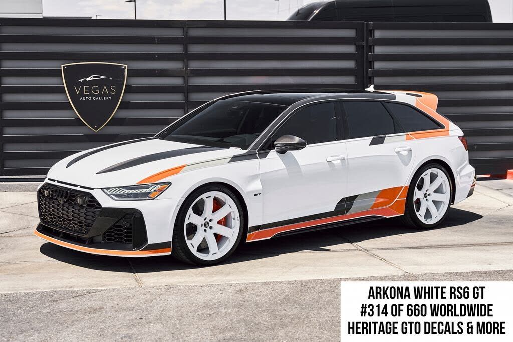 2025 AUDI RS 6