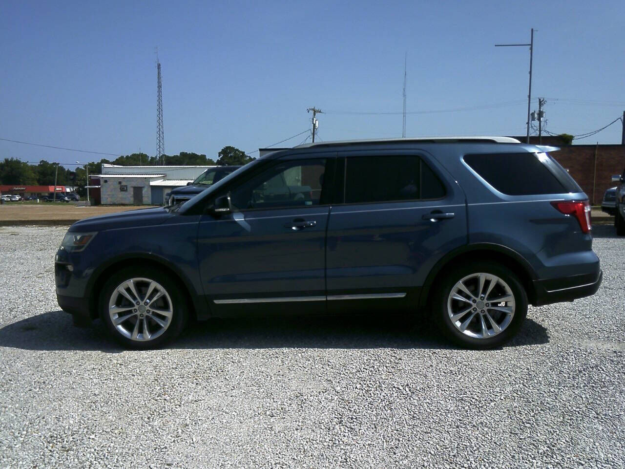 2018 FORD Explorer