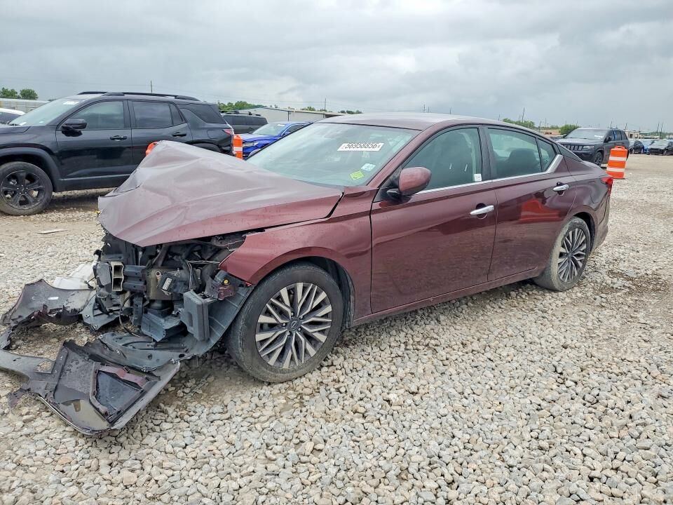 2023 NISSAN Altima