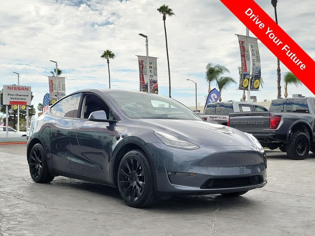 2021 TESLA Model Y
