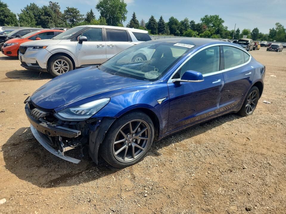 2019 TESLA Model 3
