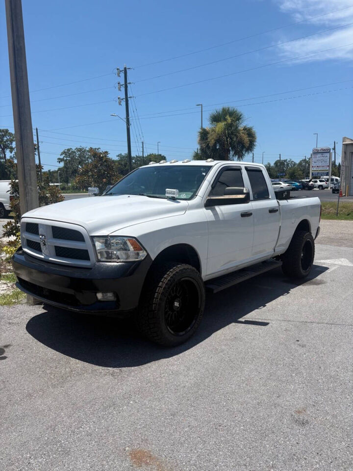 2012 DODGE Ram
