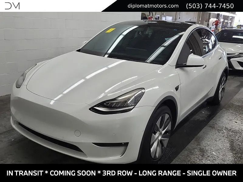 2022 TESLA Model Y