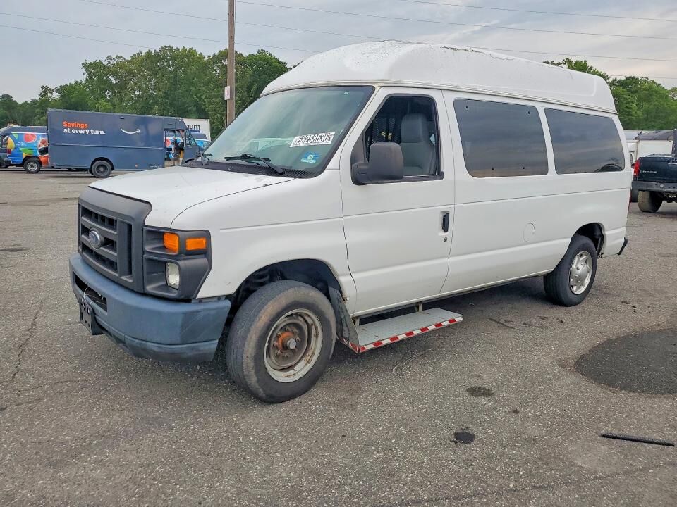 2012 FORD E-150