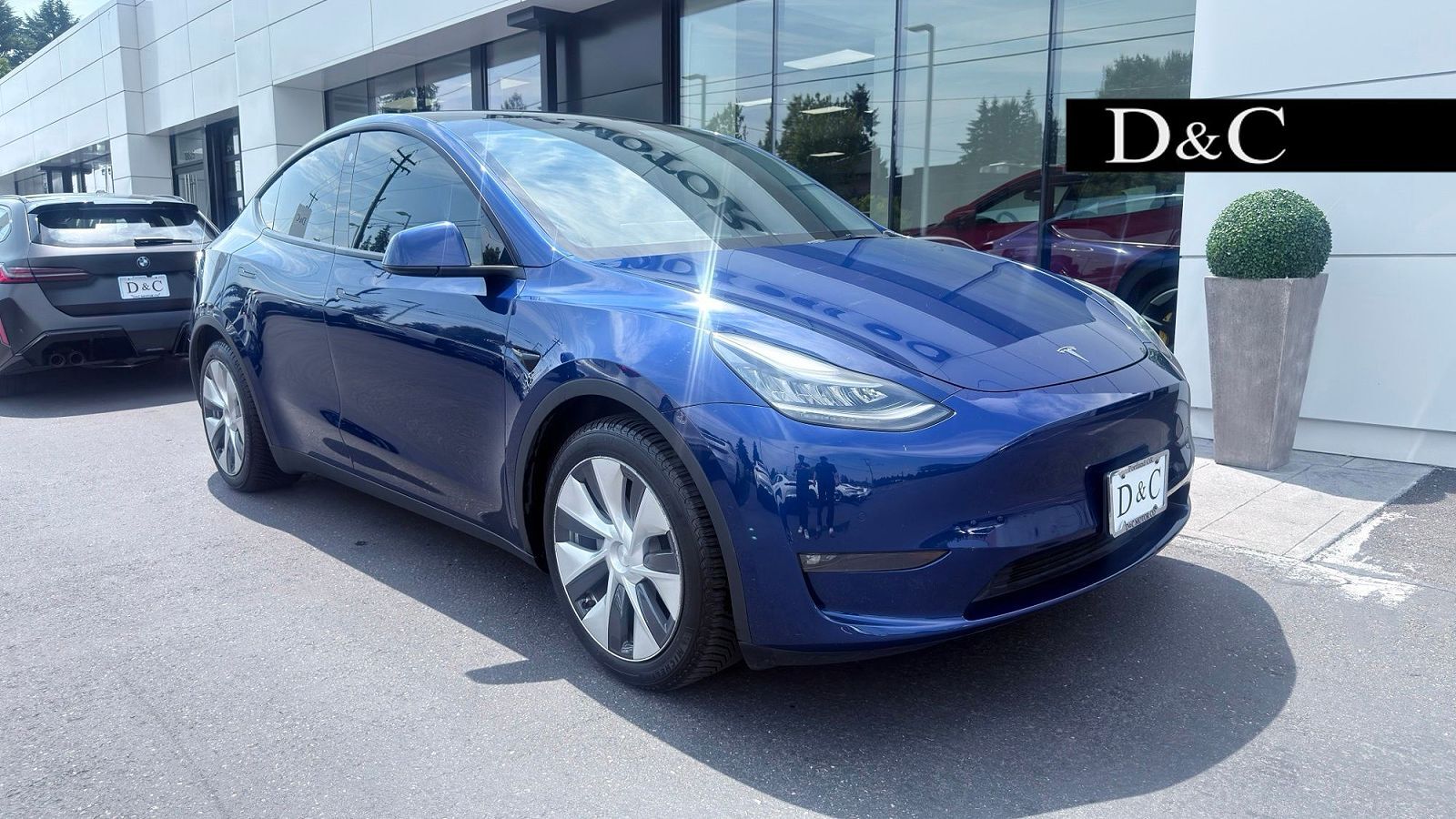 2021 TESLA Model Y