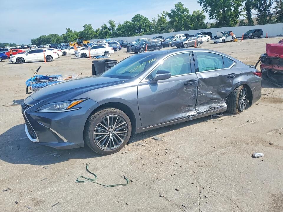 2024 LEXUS ES