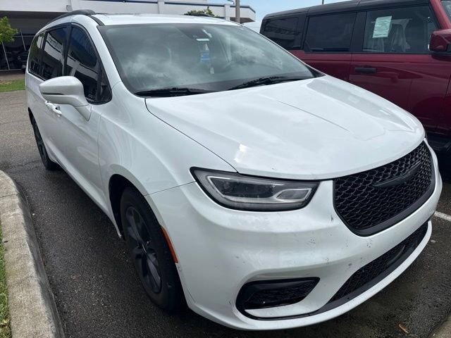 2021 CHRYSLER Pacifica