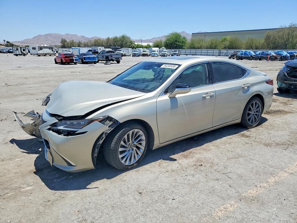 2019 LEXUS ES