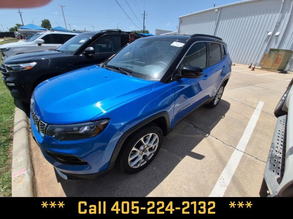 2025 JEEP Compass