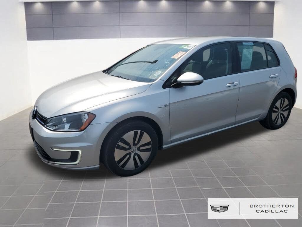 2016 VOLKSWAGEN e-Golf
