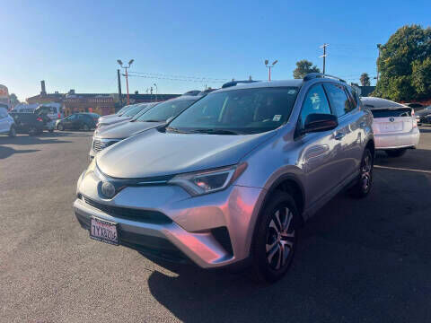 2017 TOYOTA RAV4