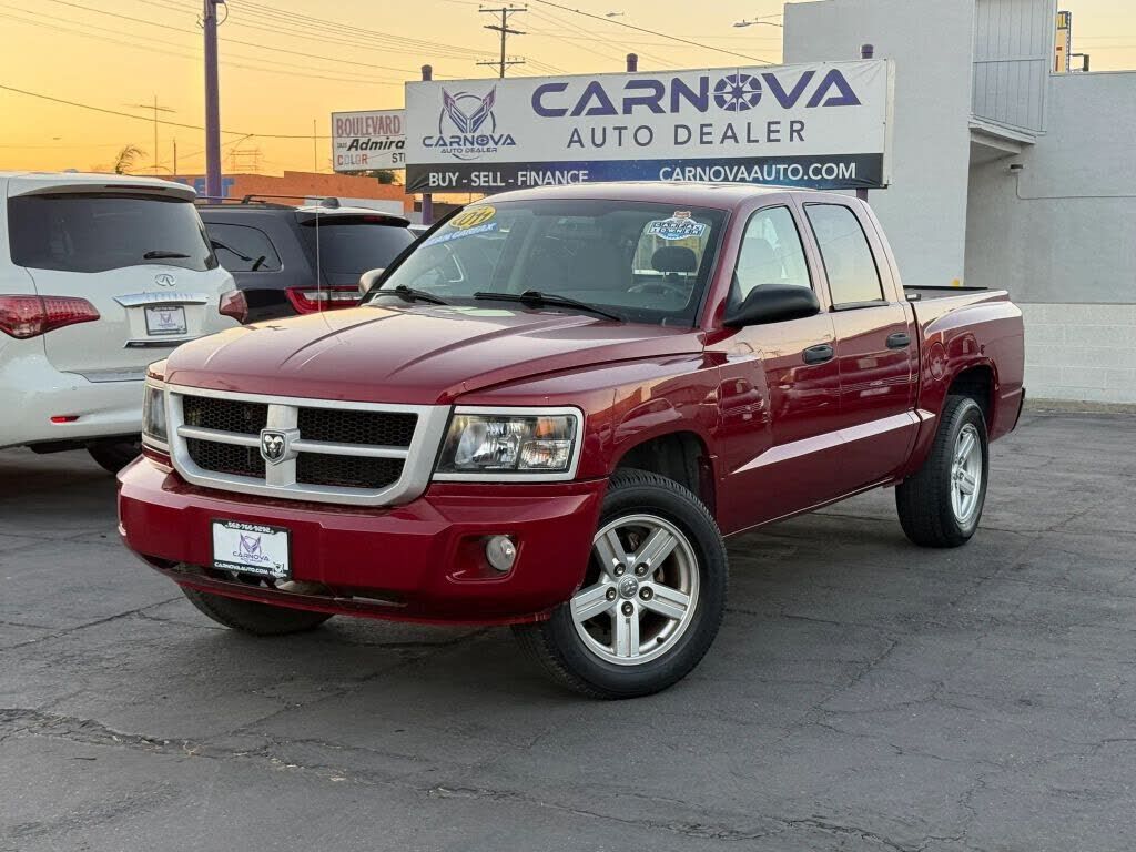 2011 DODGE Dakota