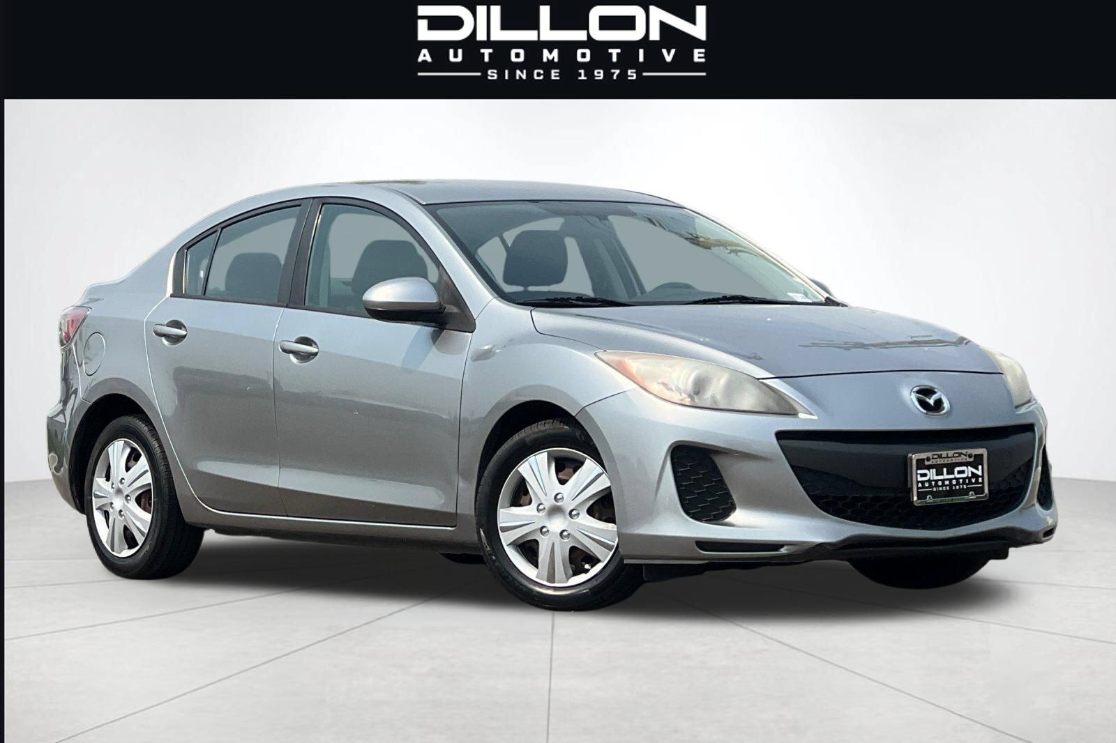 2013 MAZDA Mazda3
