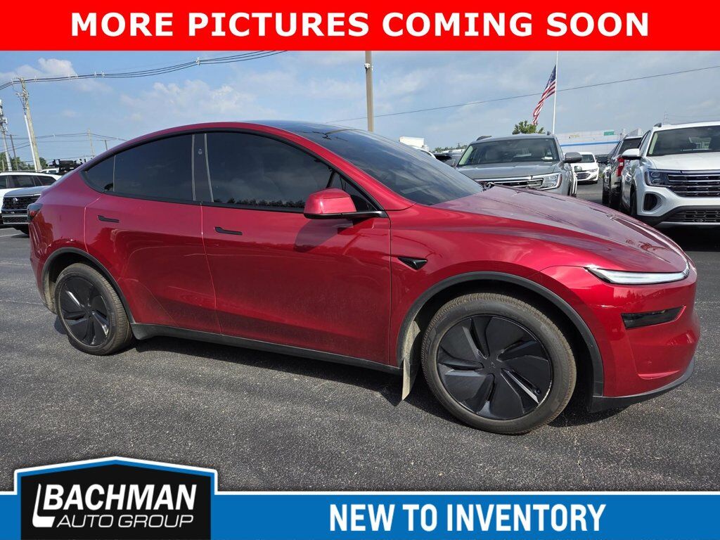 2026 TESLA Model Y