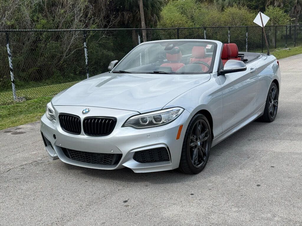 2016 BMW M2