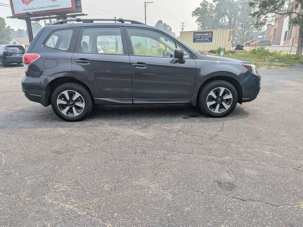 2018 SUBARU Forester