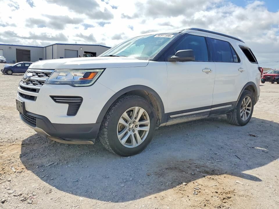 2018 FORD Explorer