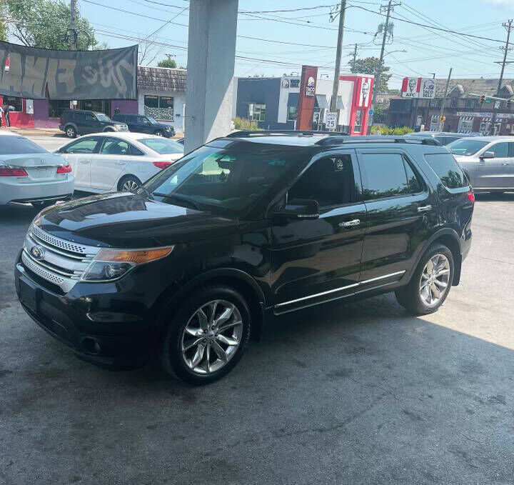 2015 FORD Explorer