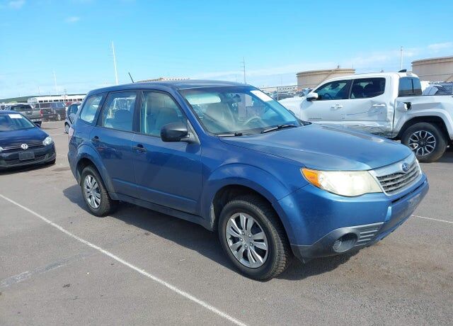 2010 SUBARU Forester
