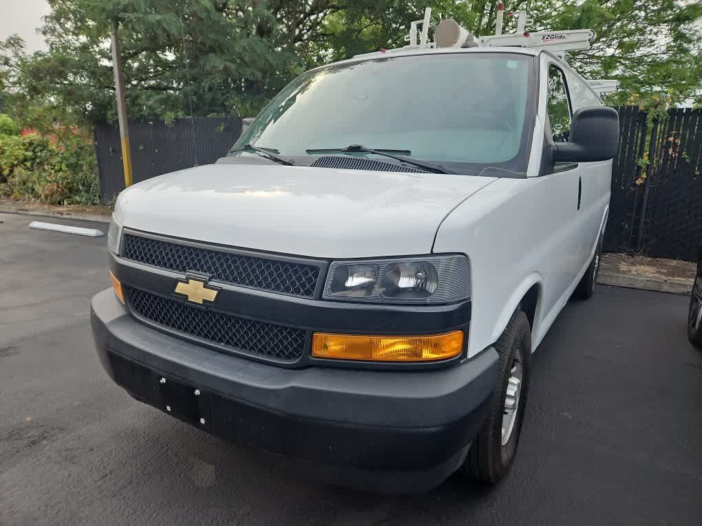 2021 CHEVROLET Express