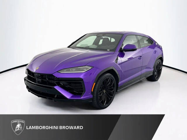 2026 LAMBORGHINI URUS