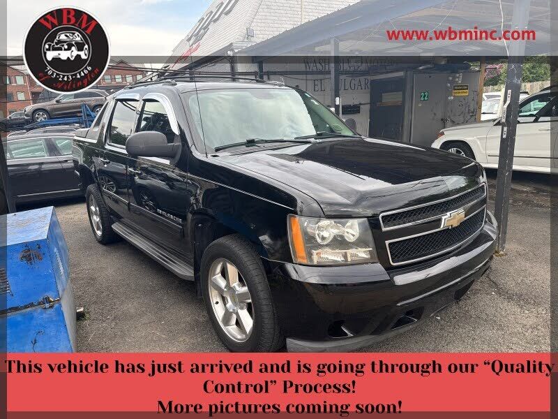 2011 CHEVROLET Avalanche