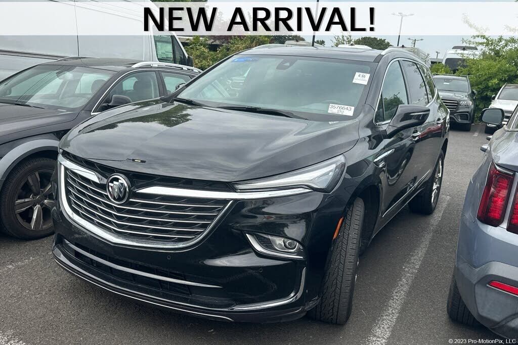 2023 BUICK Enclave