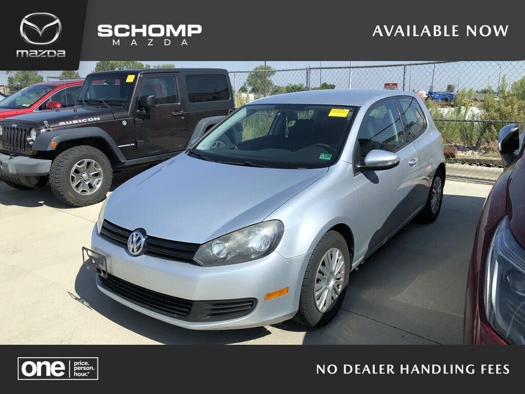 2012 VOLKSWAGEN Golf