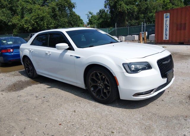2016 CHRYSLER 300