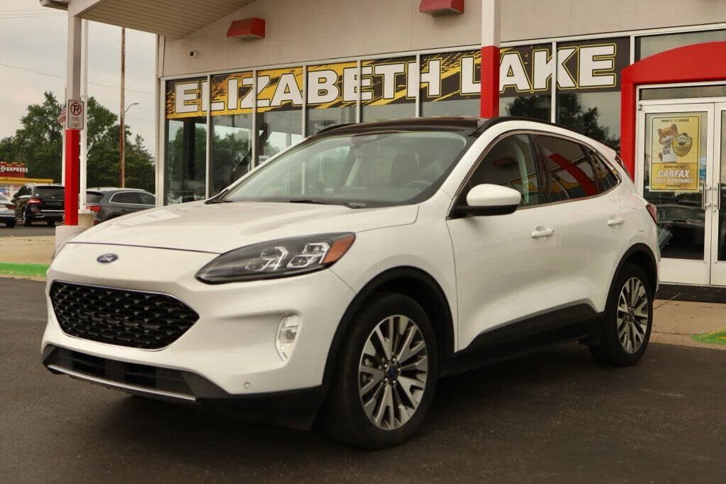 2022 FORD Escape